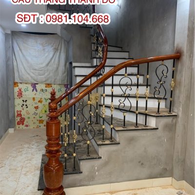 Top mẫu cầu thang sắt nghệ thuật đẹp tại Hưng Yên năm 2023